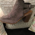 Gray Suede Women's Ankle Boots/Sling backs Size undefined Photo 1