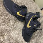 Nike LeBron Witness III Men’s Shoes Size 12 Photo 5