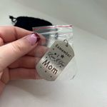 Engraved Silver Stainless Steal 'Remember I Love You Mom' Message Keychain Photo 5