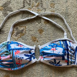 Time & Tru Woman’s  Tropical swim top  Photo 0