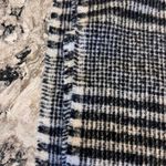 Old Navy Women’s Black plaid Scarf Photo 3