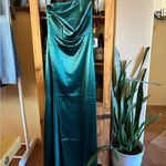 Windsor Rhiannon hunter Green Asymmetrical One-Shoulder Maxi Gown Photo 2