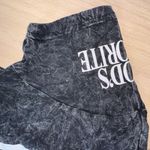 On Fire “God’s Favorite” Gray And White Short Sleeve Tee Shirt Size Small Photo 2