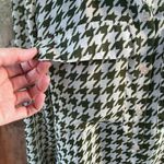 Kut From The Kloth Women's Green And White Houndstooth Blouse Size S Photo 3