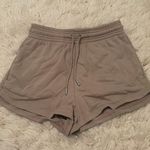 H&M Shorts Photo 0
