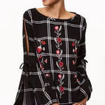 Loft - Flannel Print Long Sleeve Top With Flower Detailing Size L Photo 0