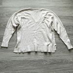 Stars Above  Knit Long Sleeve Vneck Size Small Photo 7