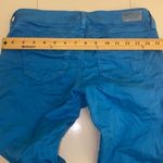 Fade to Blue azure blue cotton/ spandex skinny jeans. Mid rise. Size 28. Photo 7