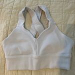 Alo Yoga Bra Photo 0