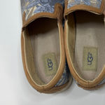 UGG  Women's Blue and Tan Floral Sneakers Photo 6