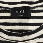 VICI Black and White Boxy Crop Muscle Tee Photo 1