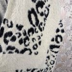 Roffe Leopard Print Ivory Black Soft Fuzzy Knit Shrug Open Front One Size Size undefined Photo 5