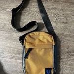 True Religion cross body Photo 0