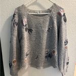 Woven Heart  Gray Floral Women's Sweater size Medium pullover Photo 0