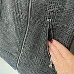 Ann Taylor Grey Plaid Zip Up Jacket Blazer ~ Pockets, Lined ~ Women’s Size 2 Photo 15