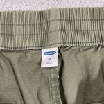 Old Navy  Pants Women 18 Olive Pull on Drawstring Stretch Flat Front Photo 4