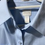Chico’s Button down Shirt 3/4 length sleeve. Size 0 Blue Photo 4