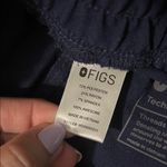 FIGS  High Waisted Yola Skinny Scrub Pants Size Small Navy Photo 7
