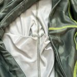 Vineyard Vines  Printed Performance Leggings Camo Sage Olive Size L Photo 8