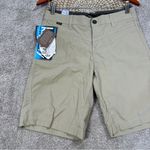 Kuhl NWT  Women’s Moda Shorts 9” Mid Rise Outdoor Hiking Camping in Khaki 8 Photo 2