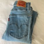 Levi's 501 High-Rise Straight-Leg Jeans Photo 1