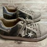 Soda  Camo Sneakers Size 8.5 Silver Photo 0