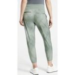 Athleta Women’s Nolita Slim Tapered Printed Crop Pant Green Print Size 6 Photo 1