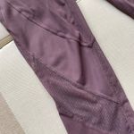 Athleta Salutation Stash High Rise 7/8 Legging Photo 4