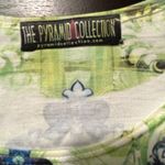 Pyramid Collection Cutout Shoulder Wild Medallion Print Top size small Green Photo 2