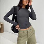 Princess Polly Arnim Gray Crewneck Long Sleeve Slim Pullover Tee T-shirt Top 2 Photo 5