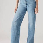 Levi's NWT Levi’s ribcage wide leg jeans Photo 0