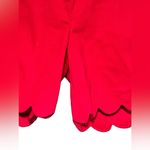 Isaac Mizrahi Red Scalloped Tailored Flat Front Slimming Short NWT  NY Size 4 Photo 3