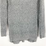 Bluenotes V-Neck Pullover Gray Knit Sweater Size Small Photo 2