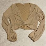 Cute Cream Cropped Long Sleeve Size M Photo 0
