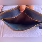 VKK dark blue black leather pouch/wristlet zipper Genuine Leather lightweight Photo 8