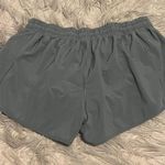Lululemon Hotty Hot Short 2.5” Photo 2