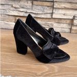 Bella Vita  Women's Black Velvet Heels with Bow Photo 6
