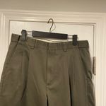 L.L. Bean Mens Size 32x29 Olive Green Comfort Waist Pleated Front Chino Pants Photo 1