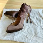 Badgley Mischka Beautiful dressy satin pumps 🔥🔥🔥 Photo 3