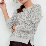 Rails Marlo Gray Leopard Zip Sweatshirt large Photo 3