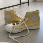 Converse Yellow High top Photo 0