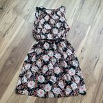 Aina‎ Be Floral Sleeveless Dress with Belt Size Medium Black Photo 2
