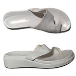 Vtg Y2K Nine West White Leather Toe Loop Low Wedge Summer Slide Sandals Sz 5.5 Photo 1