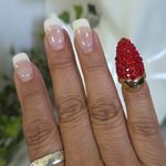 Gold with Red Rhinestones Claw Midi Ring Photo 7