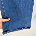 Levi's Womens Mid-Rise Classic Bootcut Jean Blue Denim Medium Light W33 Size 16 Photo 6
