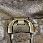 B Makowsky  Westbourne Pebbled Leather Convertible Crossbody Bag Metallic Pewter Photo 2