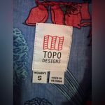 Topo Designs  | Women's Tour Floral Shirt, Size S Photo 3