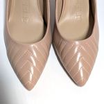 Karl Lagerfeld  Paris Roulle Textured Leather Pumps Womens Size 8M Stiletto Nude Photo 5