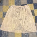 Elegant White Nylon Half Slip Warner’s Photo 2