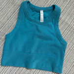 Alo Yoga  Top Photo 0